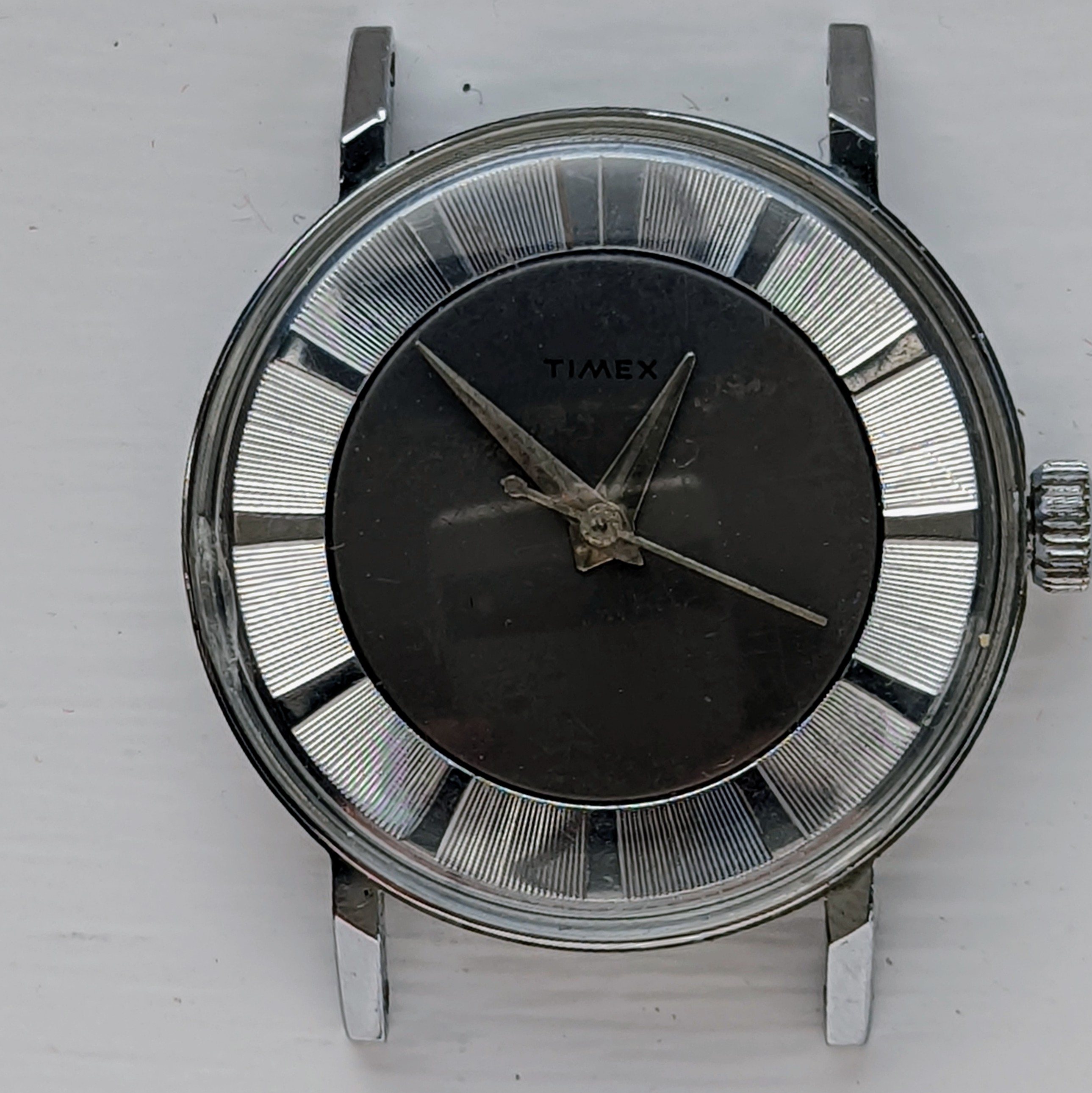 Vintage Timex 100 2094-2260 Bayonet 1960