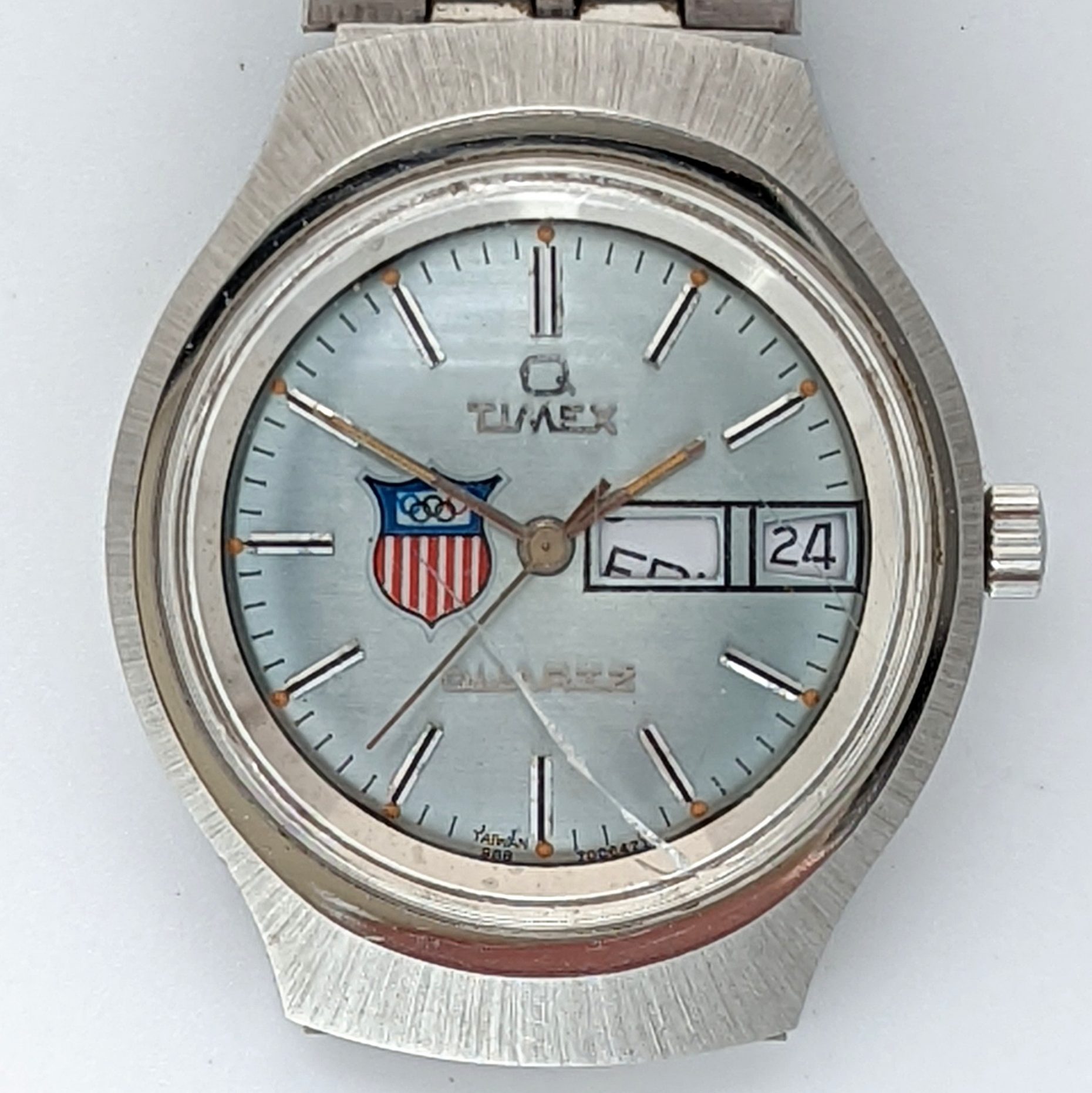 Timex Q 98870 06477 [1977] Olympic Watch