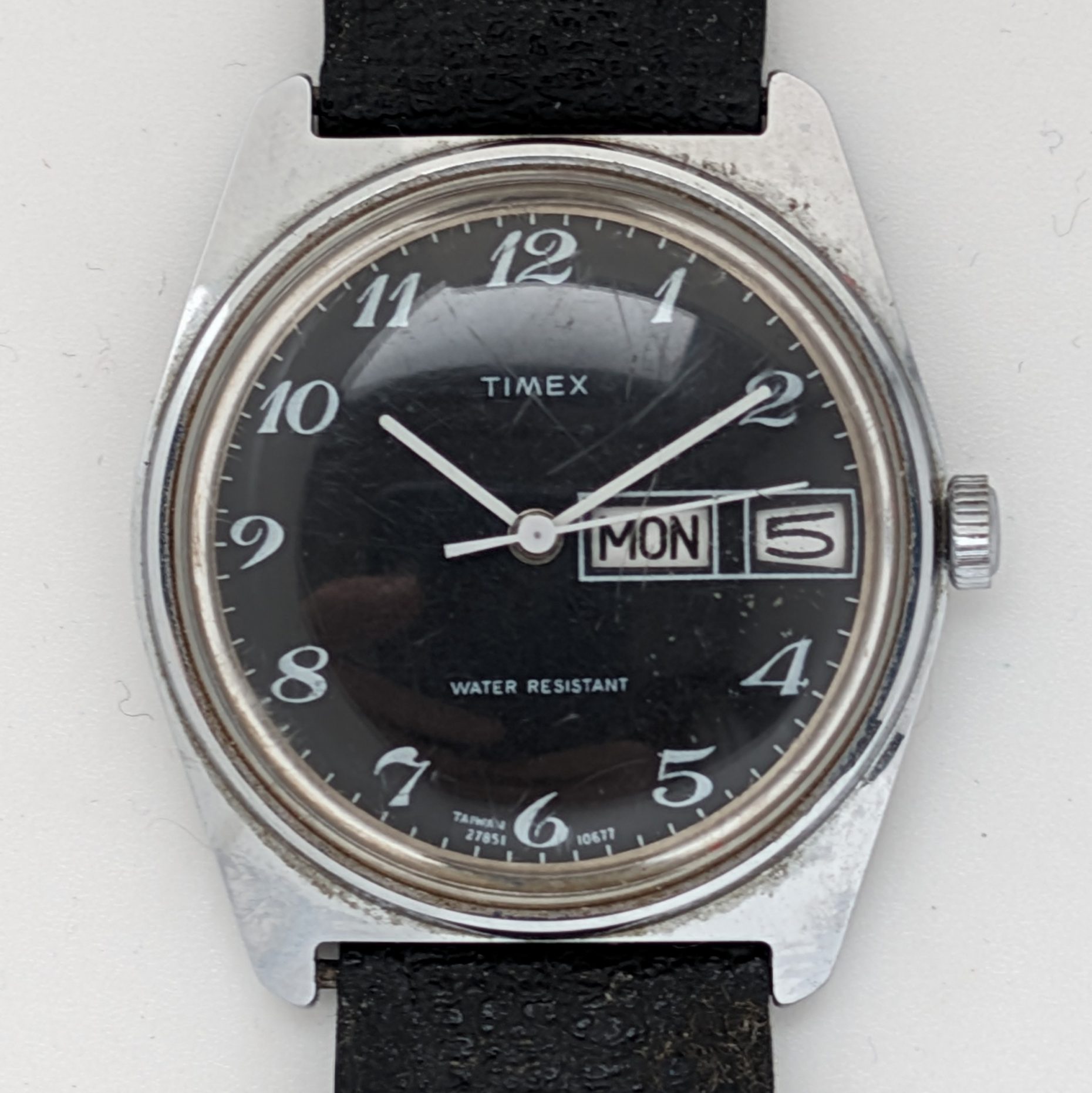 vintage Timex marlin day date 1977 Ref 27851 10677